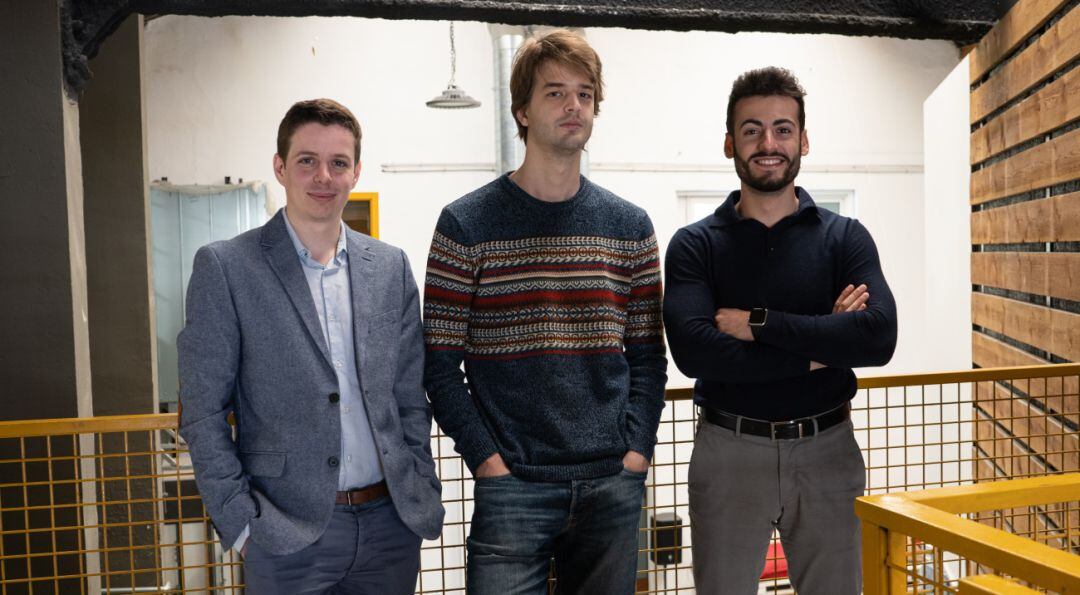 La empresa fundada en Barcelona gestiona un servicio B2B de apertura de accesos a distancia con el teléfono móvil