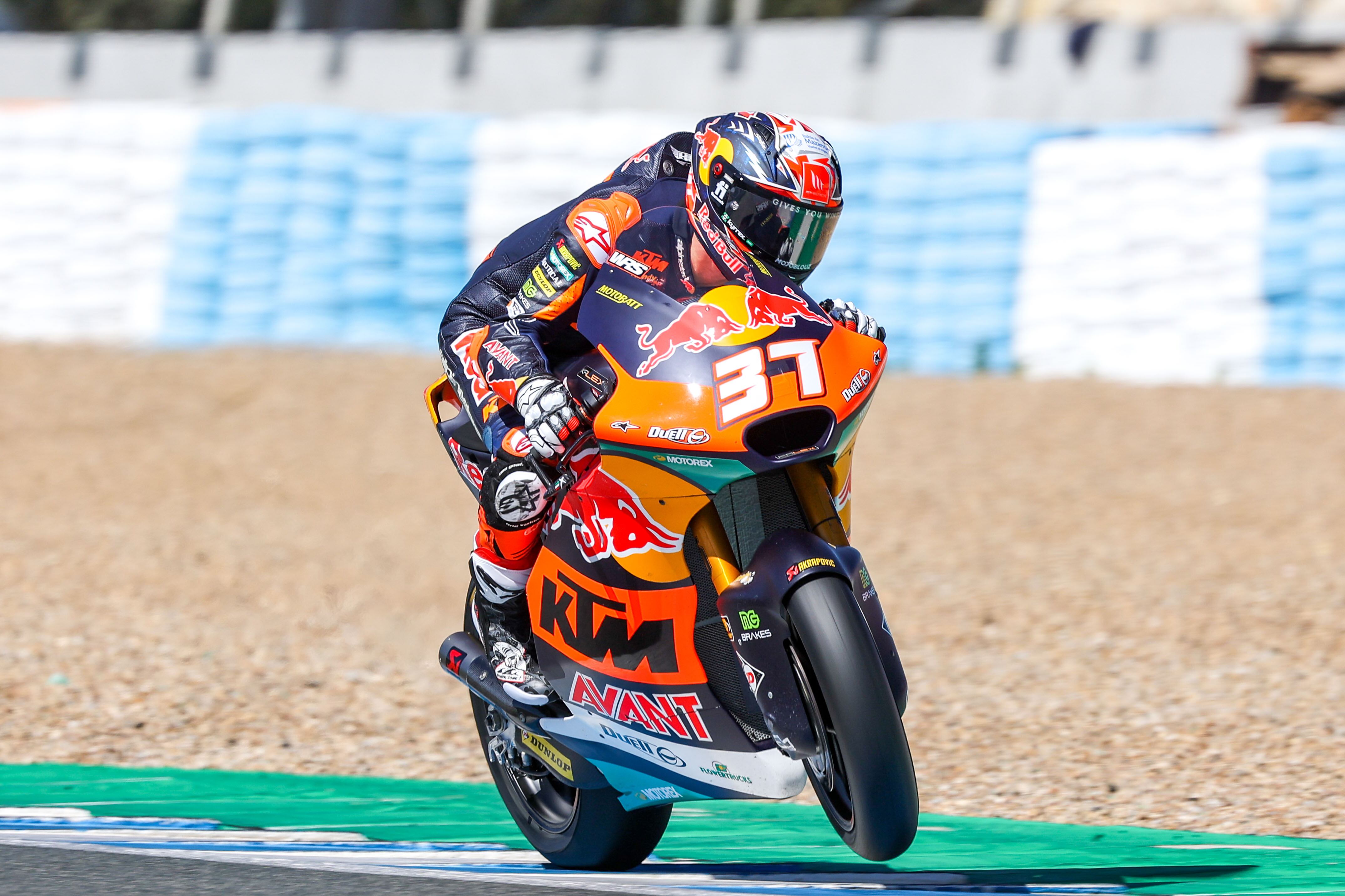 Pedro Acosta durante la primera sesión de entrenamiento en Jerez