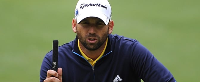 El golfista español Sergio García estudia un golpe durante la segunda jornada del Master de Augusta de golf, primer Grand Slam de la temporada, en Augusta (Georgia, Estados Unidos), el viernes 6 de abril de 2012