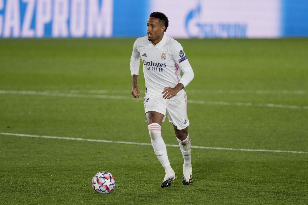 Militao durante un partido de Champions