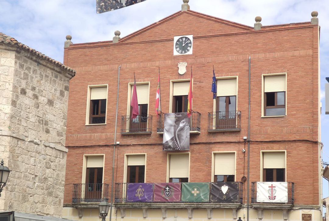 Imagen del consistorio de Peñafiel