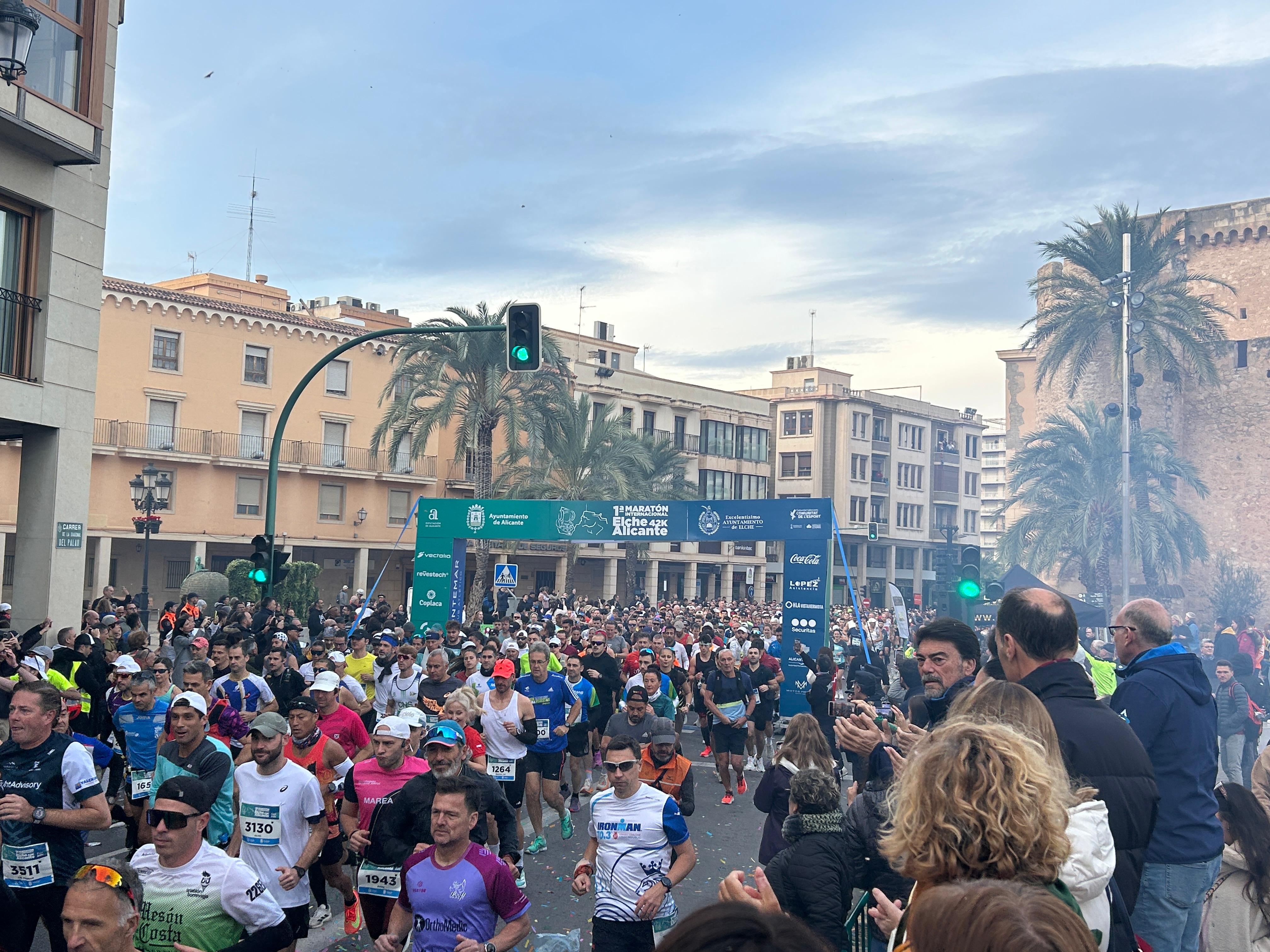 Salida de la Maratón Elche Alicante. Foto: Ayuntamiento de Alicante