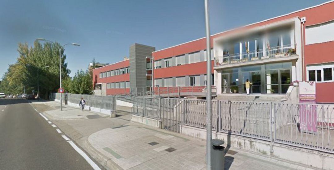 El IES Alonso Berruguete de la capital palentina es uno de los centros en los que se va a intervenir
