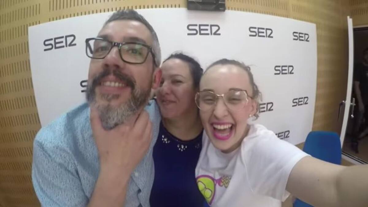 La Loli y su cámara estuvieron en la SER