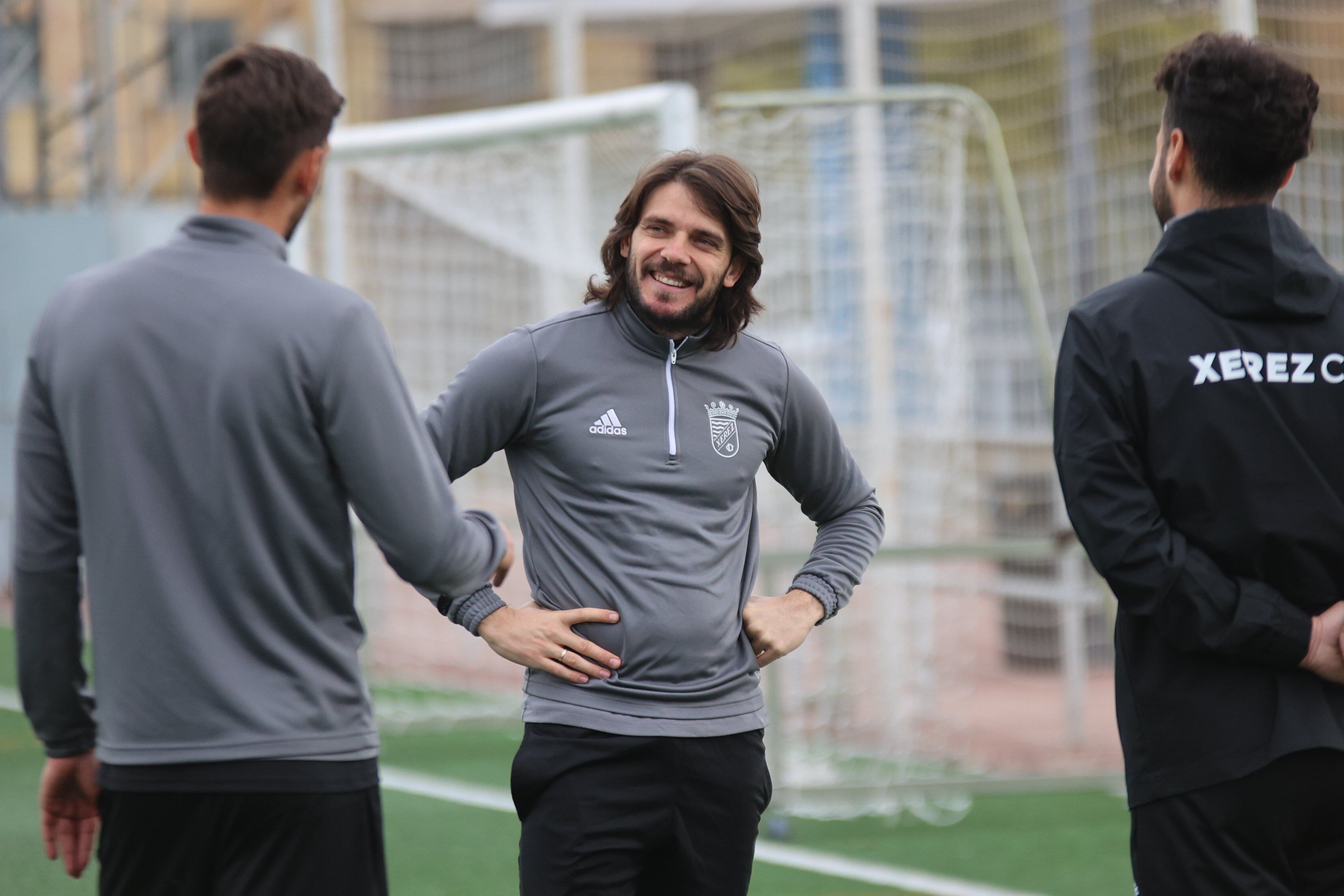 Migue García durante un entrenamiento