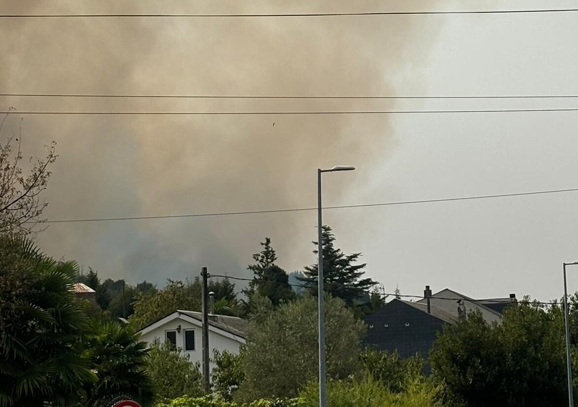 El incendio, sobre Molinaseca