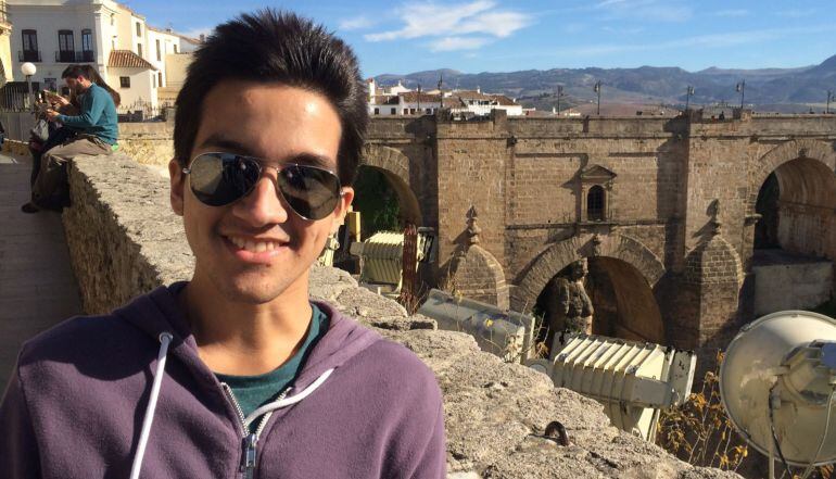 David Villarán, tiene 19 años, y le diagnosticaron Chiari en 2006