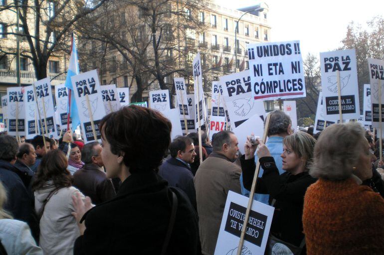 Imagen de una manifestación contra ETA.