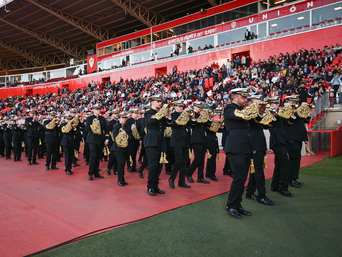 El Almería despega: sus fichajes de invierno parecen aviones