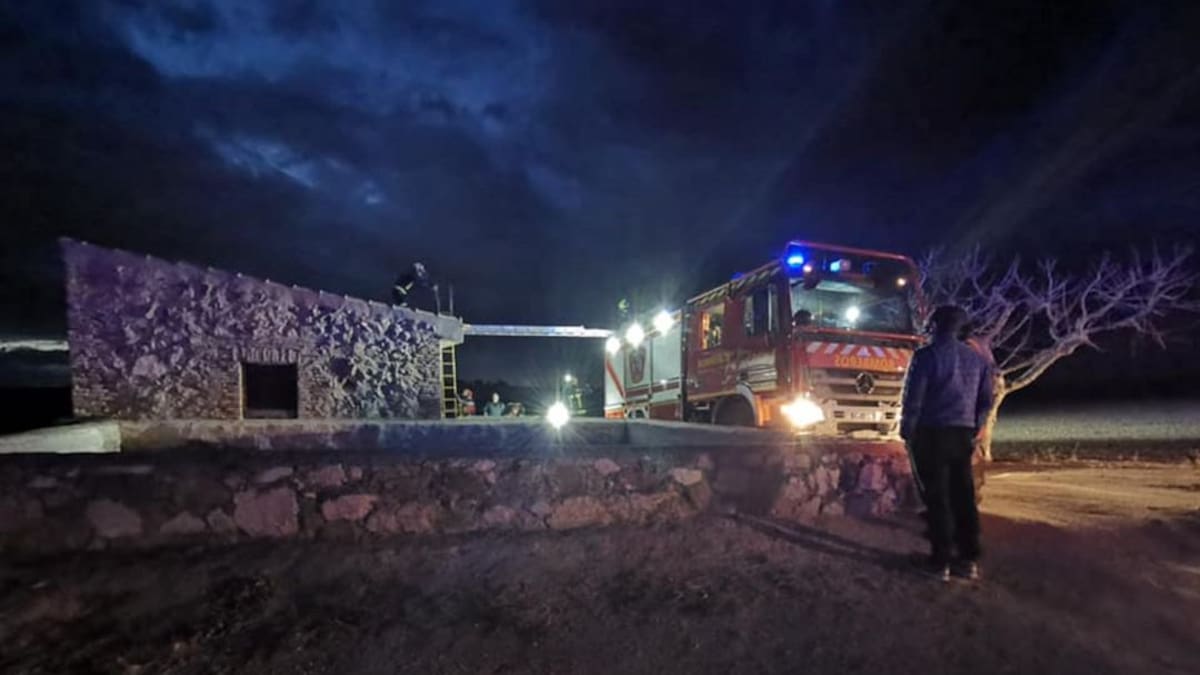 "Los jóvenes se cayeron al ceder el rasillón que cubría el pozo"