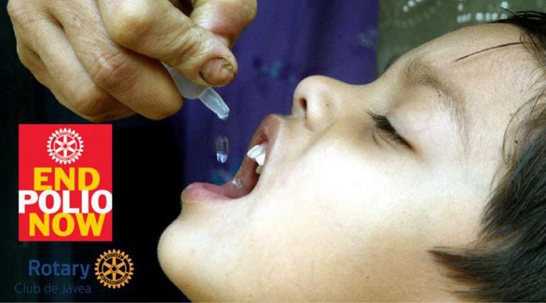 Fotografía del Rotary Club de Jávea para anunciar la campaña contra la polio. 