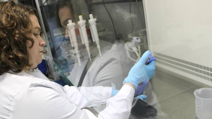 Cristina Sánchez, investigadora UJA: "El consumo de más de una taza de café podría estar implicado en la prevención del cáncer de mama"