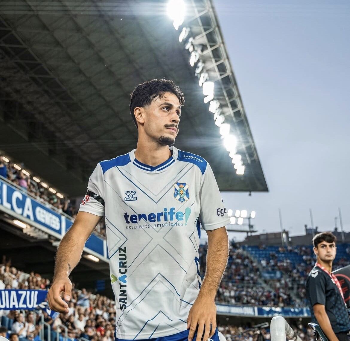 David Rodríguez, tercer capitán del CD Tenerife 25-26.