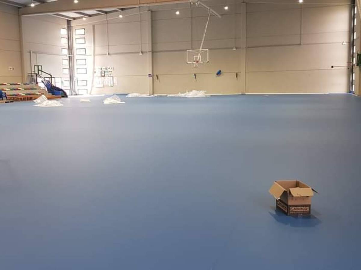 Biar renueva el pavimento del Pabellón cubierto del Polideportivo municipal