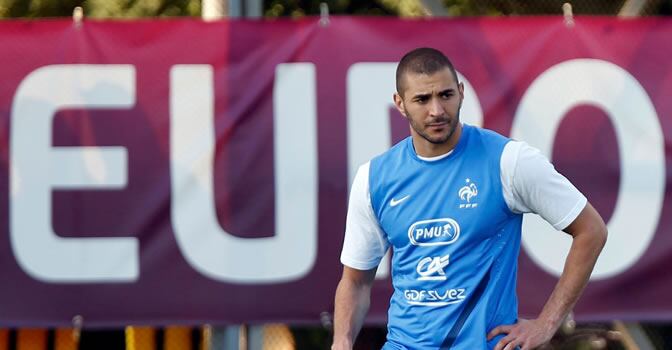 Karim Benzema se ejercita durante un entrenamiento