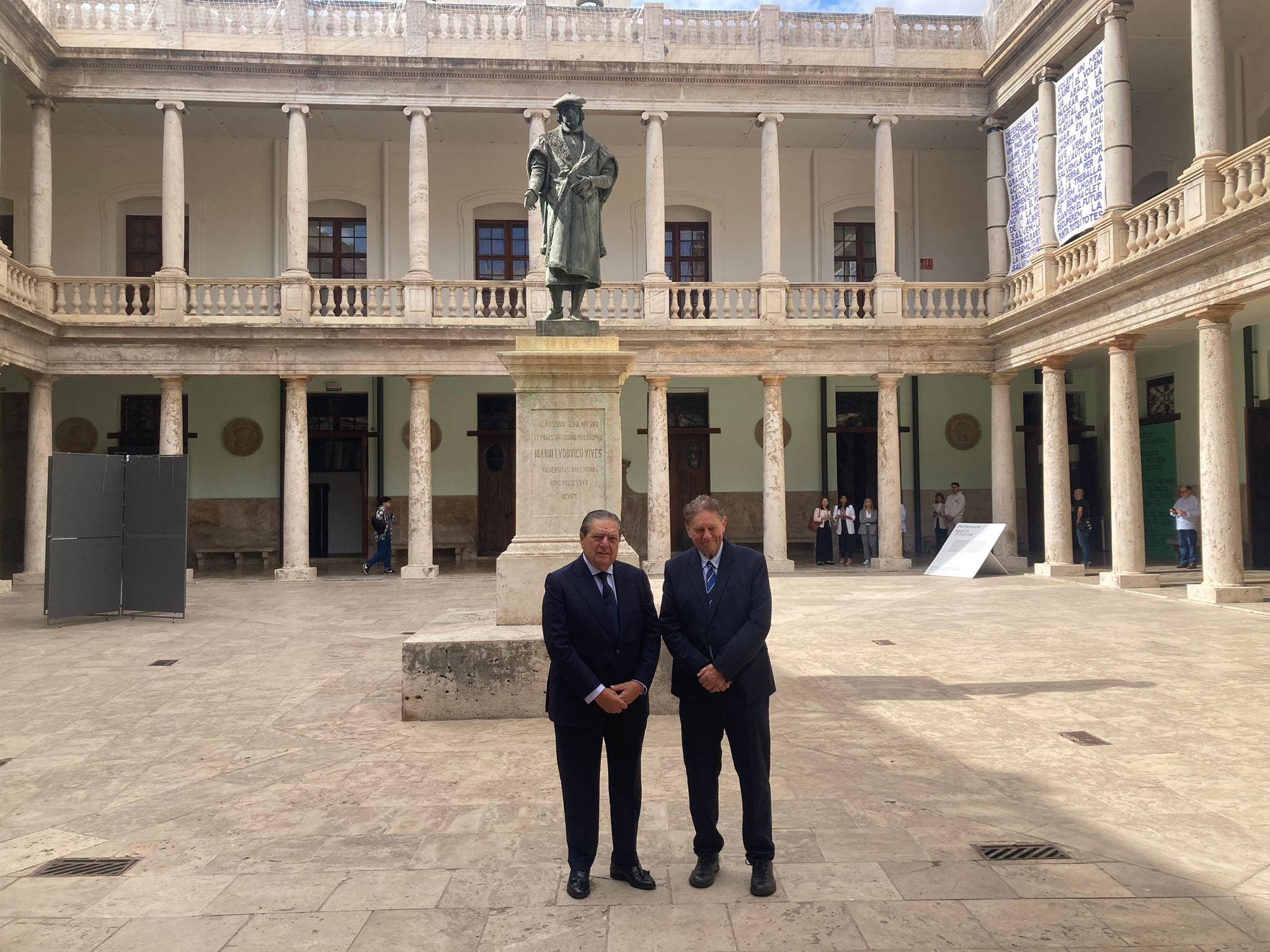 Vicente Boluda y Javier Quesada de la Fundación Rei Jaume Primer en la Universitat de València