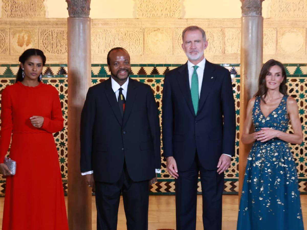 16 esposas, 36 hijos y minerales... ¿raros? Así es el rey Mswati III de Esuatini que participa en la cumbre de la ONU en Sevilla
