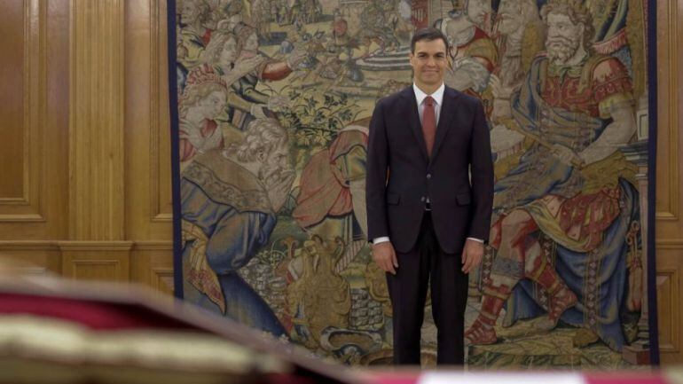 Pedro Sánchez en el acto de toma de posesión como presidente del Gobierno de España en el palacio de la Zarzuela el 2 de junio de 2018.