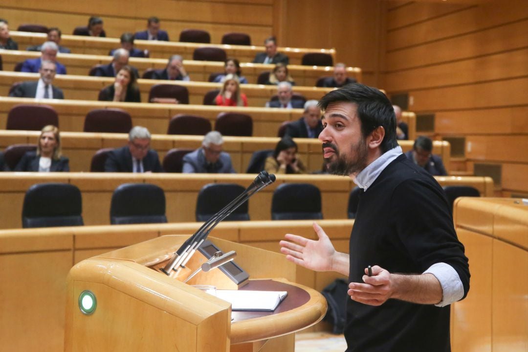 Ramón Espinar se une a las críticas por la consulta de Podemos a las bases