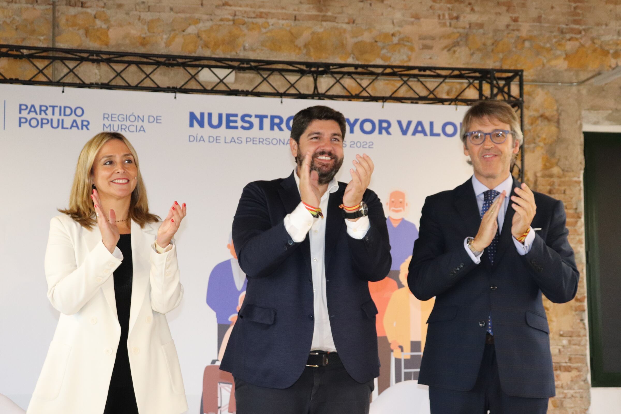 El PPRM ha celebrado un acto con mayores en el Cuartel de Artillería de Murcia