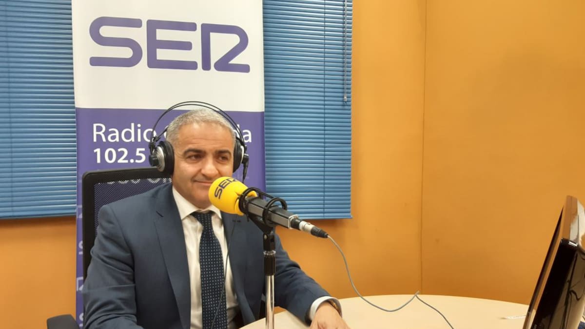 Educación planifica en el instituto Veleta el gran centro de estudios sanitarios de Granada