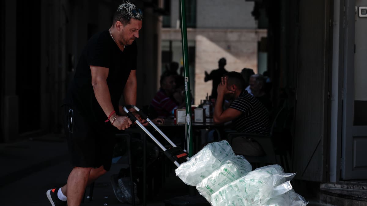 La escasez de hielo en los comercios lucenses, por Lucía Campos