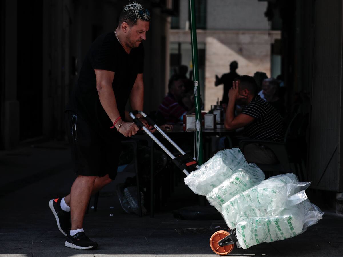 La escasez de hielo en los comercios lucenses, por Lucía Campos