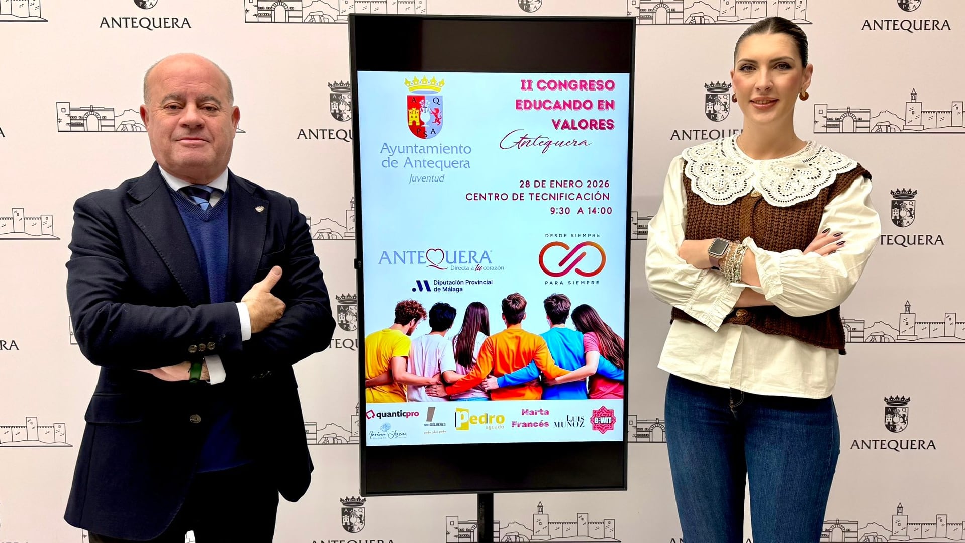 Manuel Barón y Marta González presentan el segundo Congreso Educando en Valores de Antequera