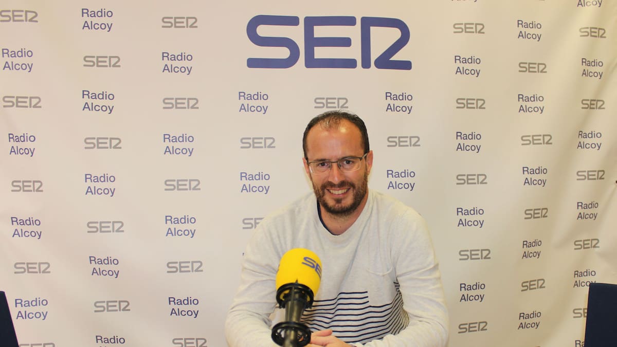 Tono Belda, coordinador de la UA en el campus de Alcoy, parla sobre la programació del mes de març (29/02/2024)
