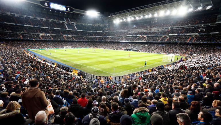 La panorámica del Bernabéu no termina de enseñar el único lugar donde se respira felicidad