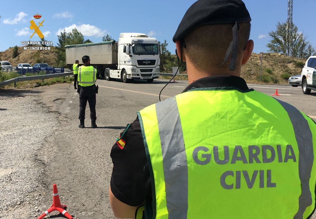 Controles de seguridad y puntos identificativos en las carreteras fronterizas entre Huesca y Francia