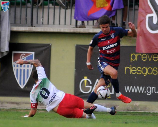 Rafa Llorente en su partido frente al Trival Valderas