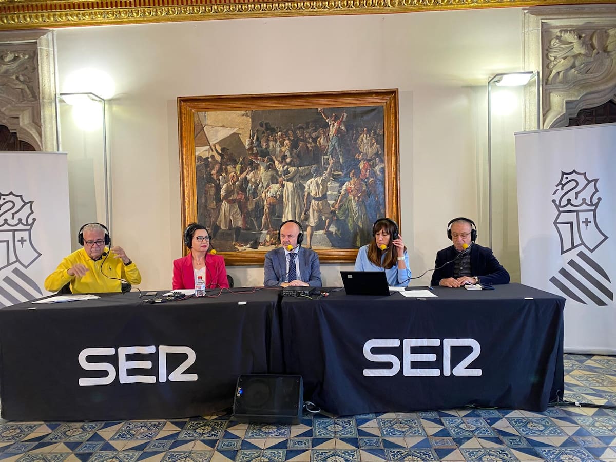 Radio Valencia celebra el dia de la radio en el Palau de la Generalitat