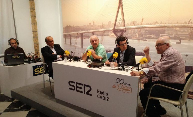 El Cádiz fue protagonista en una tertulia de históricos periodistas