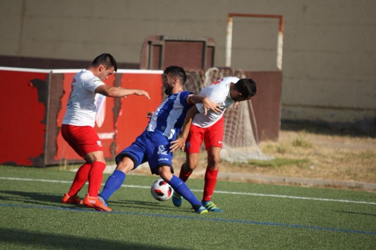 Imagen de la UD Santa Marta, en un partido de pretemporada. 