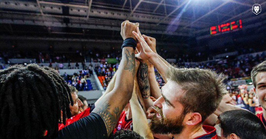 Casademont celebra el último triunfo ante Bilbao Basket (84-61)