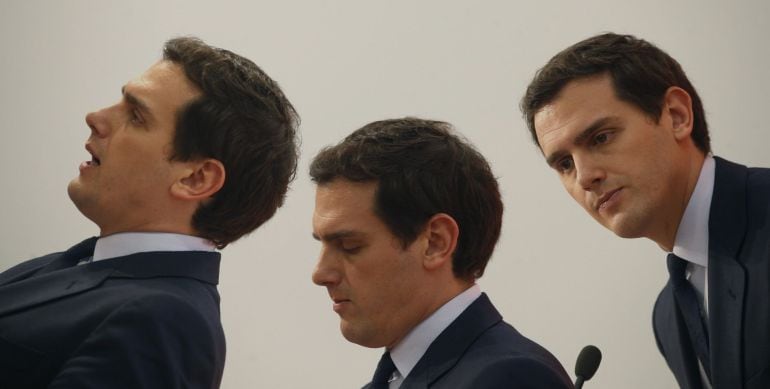 El presidente de Ciudadanos, Albert Rivera, durante la rueda de prensa ofrecida al término de la Ejecutiva del partido este lunes