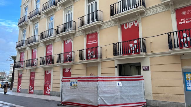 Fachada de la casa de los caramelos, próxima sede de la UPV