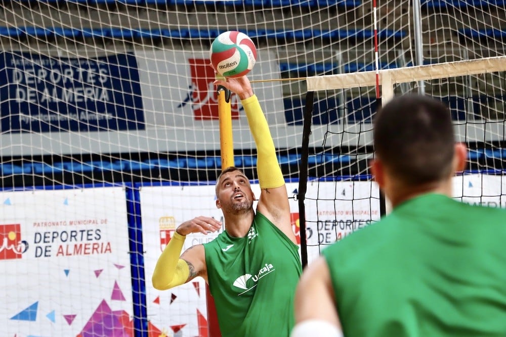 Unicaja sigue con la puesta a punto.