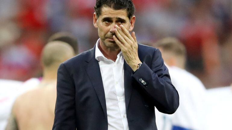 Fernando Hierro, instantes después de caer eliminados en el Mundial frente a Rusia