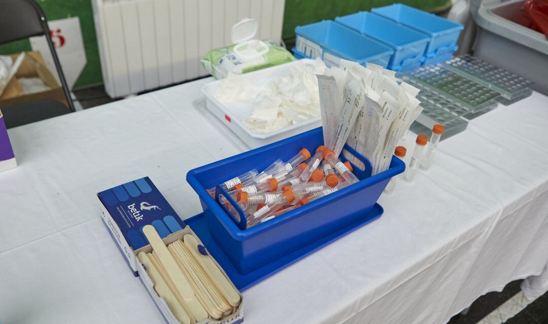 Material para la realización de pruebas PCR .