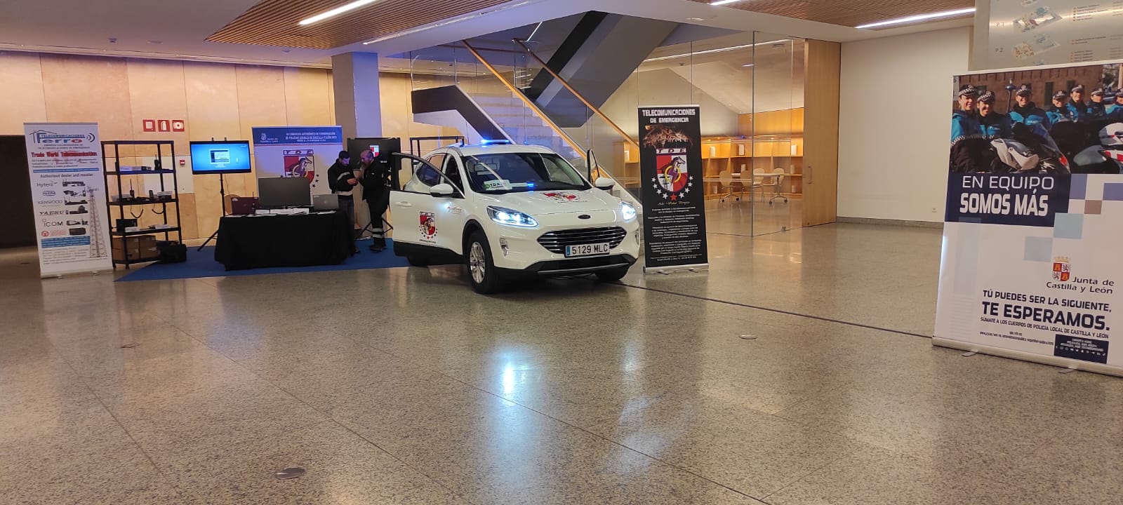 La próxima normativa de las policías locales de Castilla y León unificará los vehículos y el uniforme