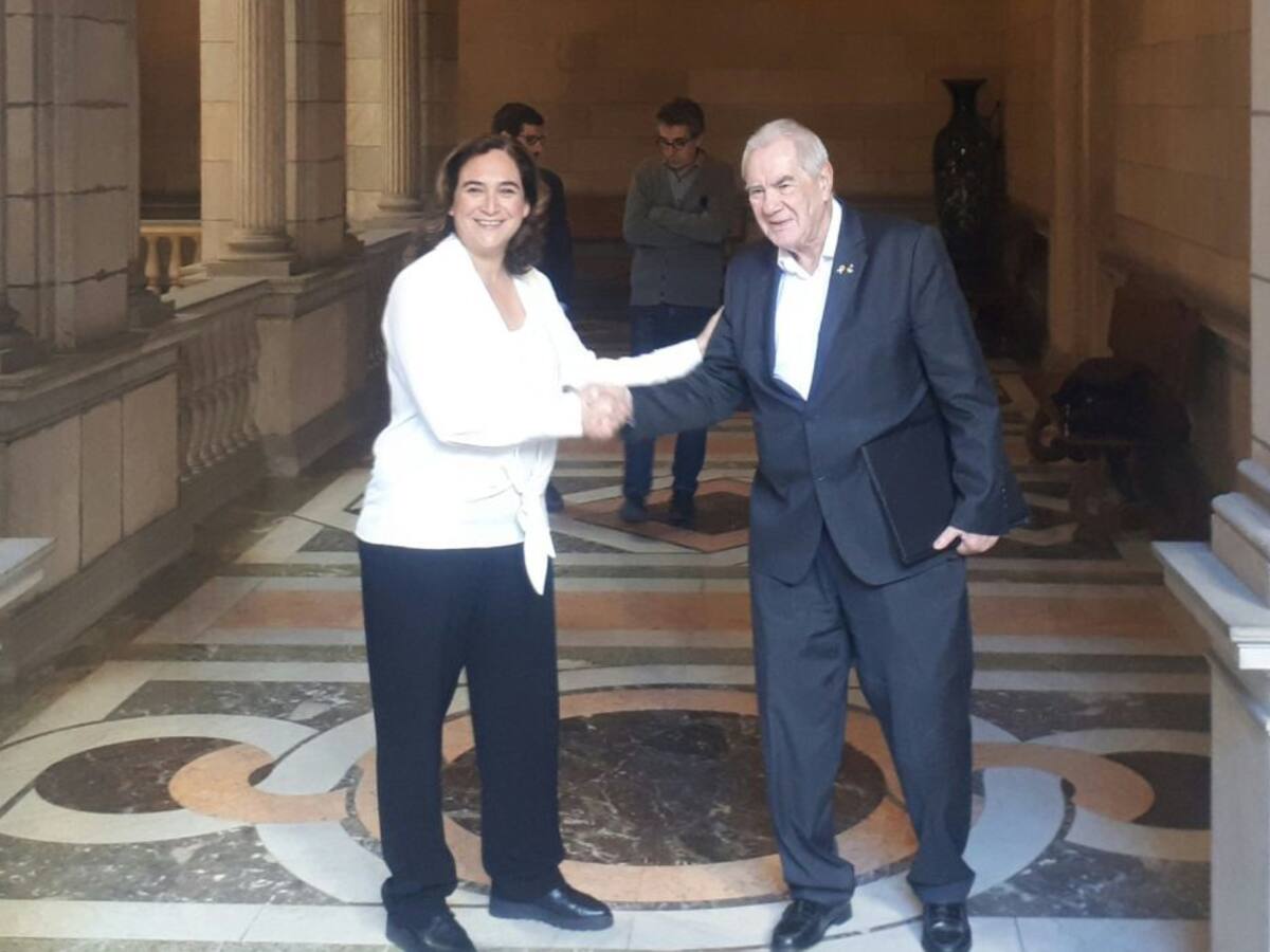 Colau i Maragall arriben a un acord per aprovar els pressupostos de Barcelona