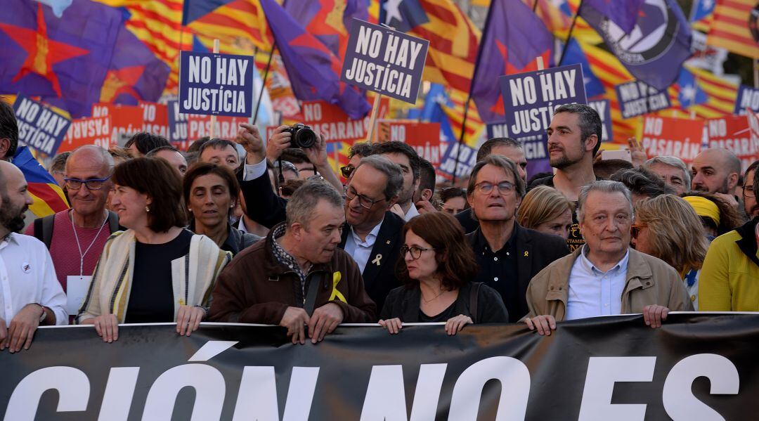 El expresidente de la Generalitat, Quim Torra, asistía junto a Artur Mas a una manifestación independentista en Madrid en marzo de 2019 (Archivo)