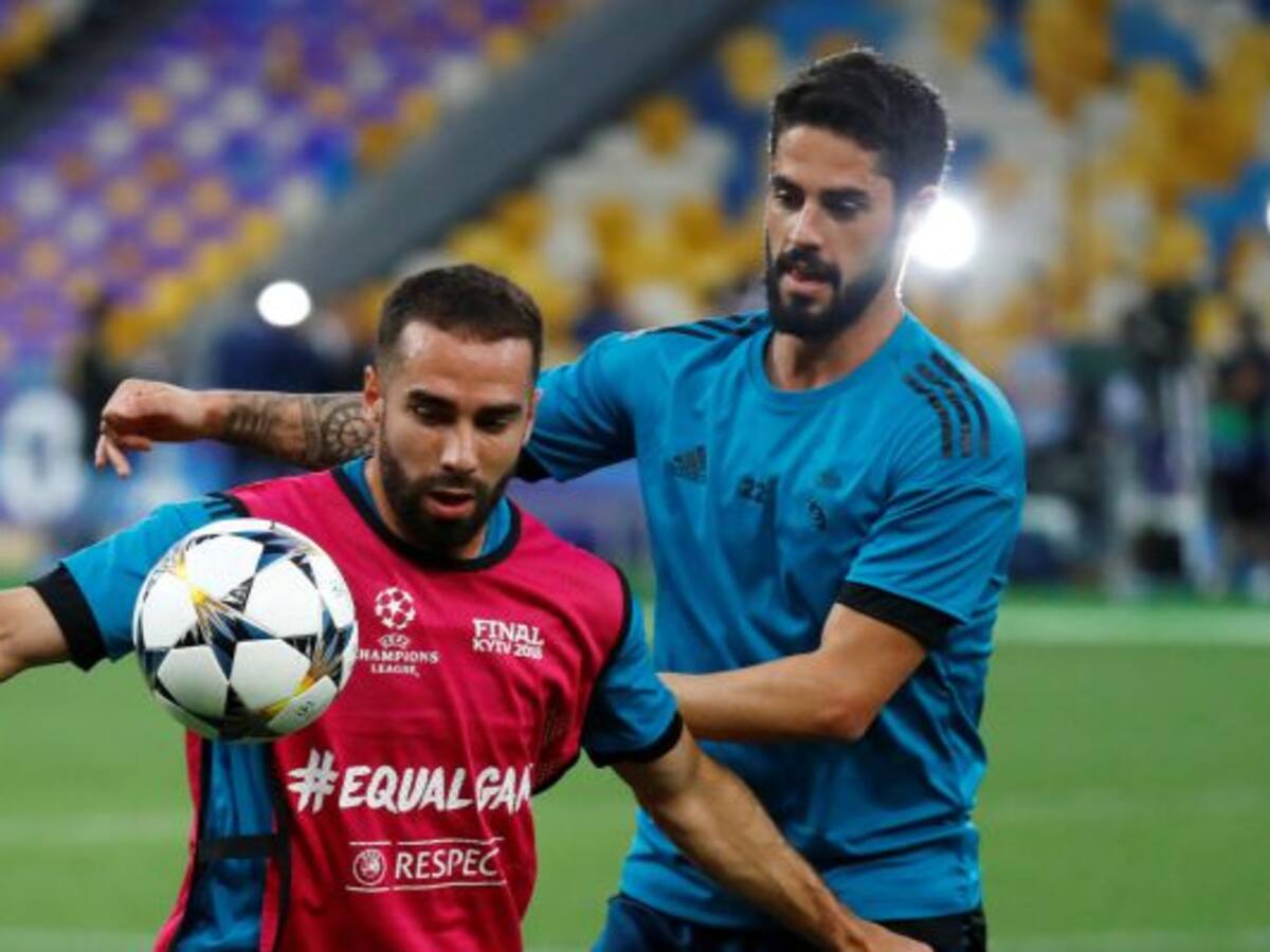 Isco le gana la partida a Bale en el once de Kiev