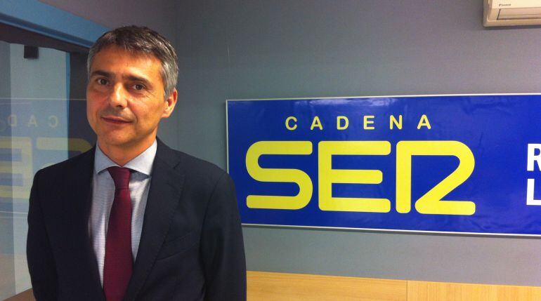 Vicenç Voltes, als estudis de Ràdio Lleida