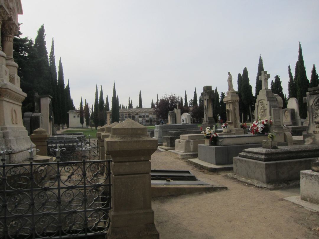 Cementerio de Torrero