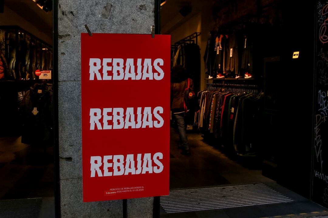 Con el inicio de enero vuelven las rebajas al comercio