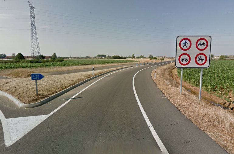 Incorporación a la A60 en el entorno a Puente Villarente