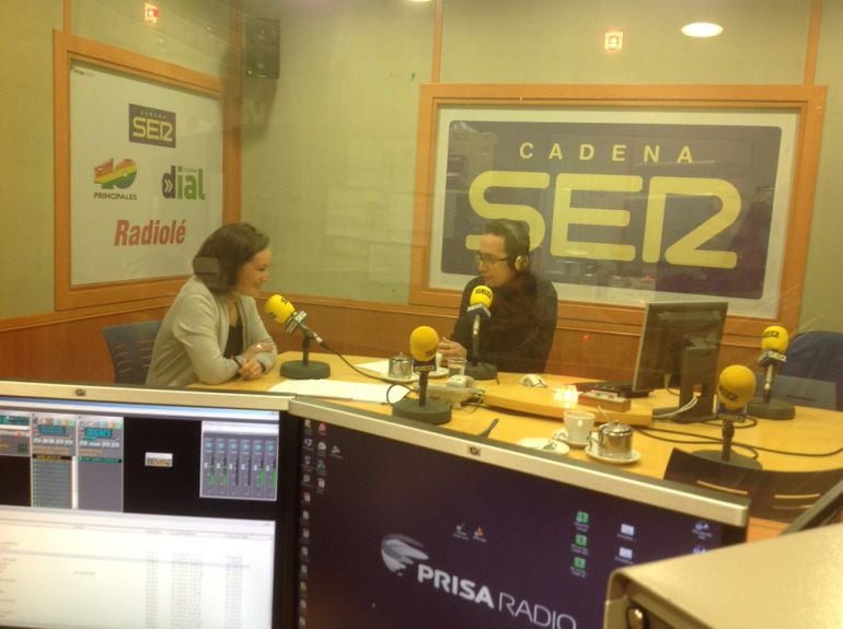 Rafi Crespín en los estudios de Radio Córdoba